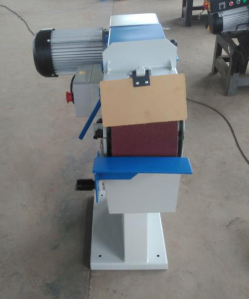 Macchina d'insabbiamento di legno polacca della cinghia elettrica della tagliatrice della lama a nastro del CE 2
