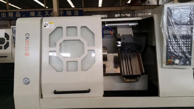 Affusoli il CNC di superficie del metallo che gira il tornio programmabile del metallo di 340mm 0