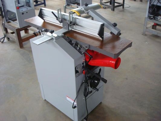 legno industriale idraulico Planer della macchina per la lavorazione del legno di 600mm Thicknesser