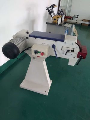 Macchina d'insabbiamento di legno polacca della cinghia elettrica della tagliatrice della lama a nastro del CE