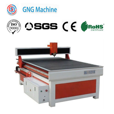 macchina di CNC su misura Tabella industriale di legno 3d del router di CNC 1500w
