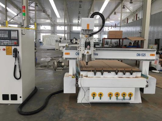 certificazione di pietra di iso di modo di alimentazione manuale della macchina del router di CNC di 1000mm