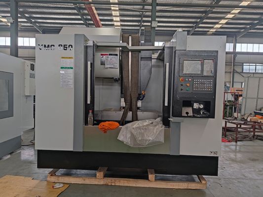 Fresatrice verticale di CNC di certificazione di GS del tornio del metallo di CNC di Vmc550L