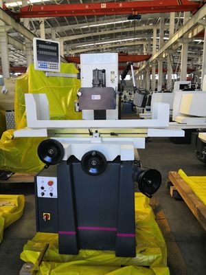 La macchina per la frantumazione della Tabella di iso sella la smerigliatrice di superficie automatica muoventesi