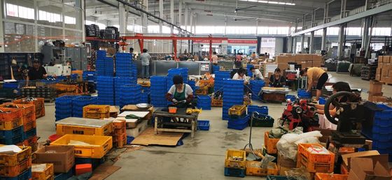Il legno dell'ingranaggio dell'ombrello lavora la chiave al tornio di Chuck Tools Woodworking With 3mmL