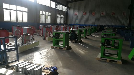 La Tabella di scivolamento di CNC del pannello ha visto 800mm posizionare per il taglio del bordo di Artficial