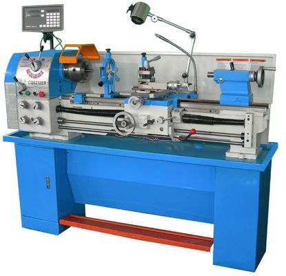 Tornio ad alta velocità di precisione del metallo di vibrazione del tornio del metallo di CNC di Cq6232e anti